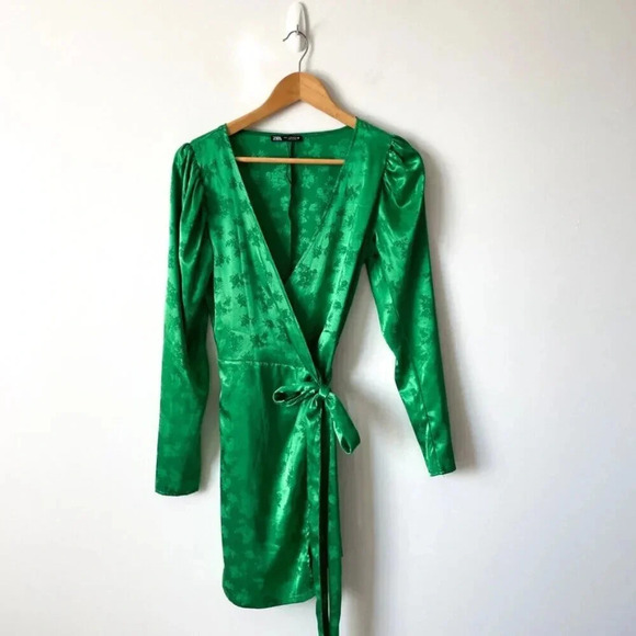Zara Satin Effect Robe Wrap Long Sleeve Mini Dress Green Size Small - Picture 5 of 10